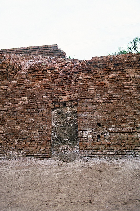 Mohenjo-daro, Blocked Street to the east of First Street, DK-G Area