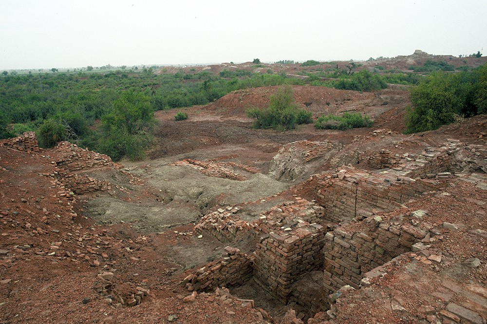 Mohenjo-daro, UM Area, and Citadel Mound