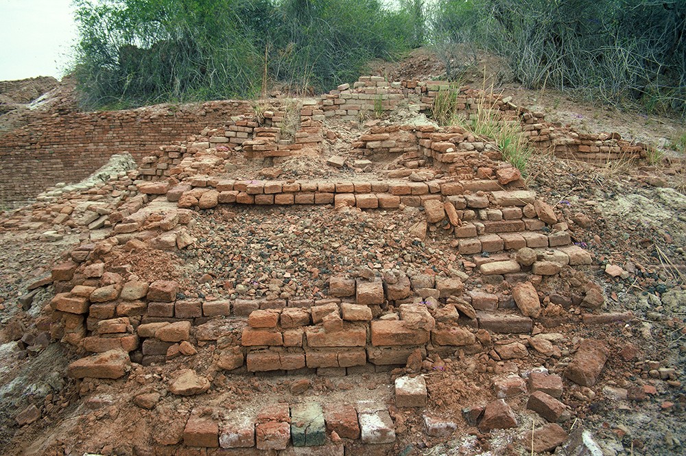 Mohenjo-daro, UM Area, Unexcavated Houses