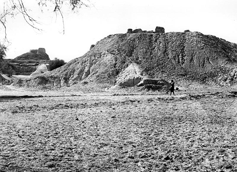 SD Area and Stupa Mound, Mohenjo-daro