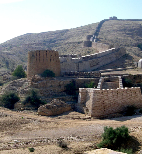 A photograph taken by Paolo Biagi of Ranikot Fort in Sindh (AMS Radiocarbon Date)