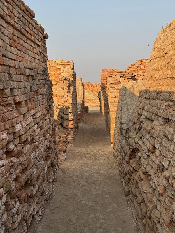 HR Area Lane Mohenjo-daro at Sunset