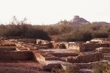 Mohenjo-daro Lower Town: HR area and Stupa
