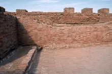 Mohenjo-daro, Lower ledge and Drain outlet, Great Bath, SD Area, looking west