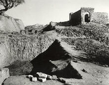 Trench B from South with Naugaza tomb