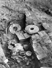 Mohenjo-daro Ringstones and Smaller Stone Objects