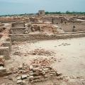 Mohenjo-daro, HR area, large courtyard (room 70)